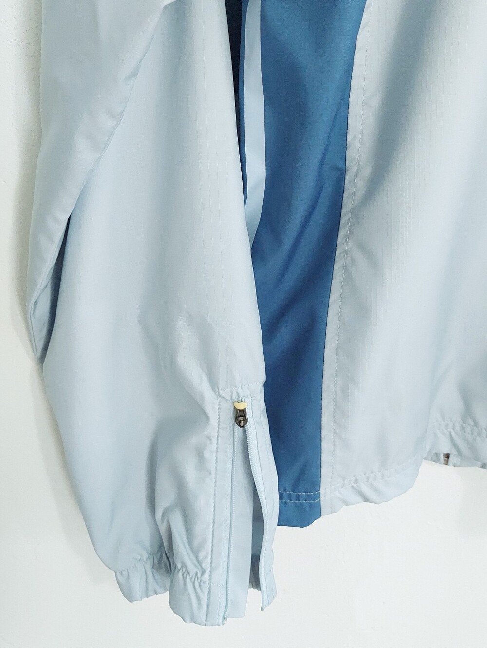 adidas Womens Track Jacket Full Zip Light Blue Windbreaker Y2K Athletic Size M - Picture 15 of 16